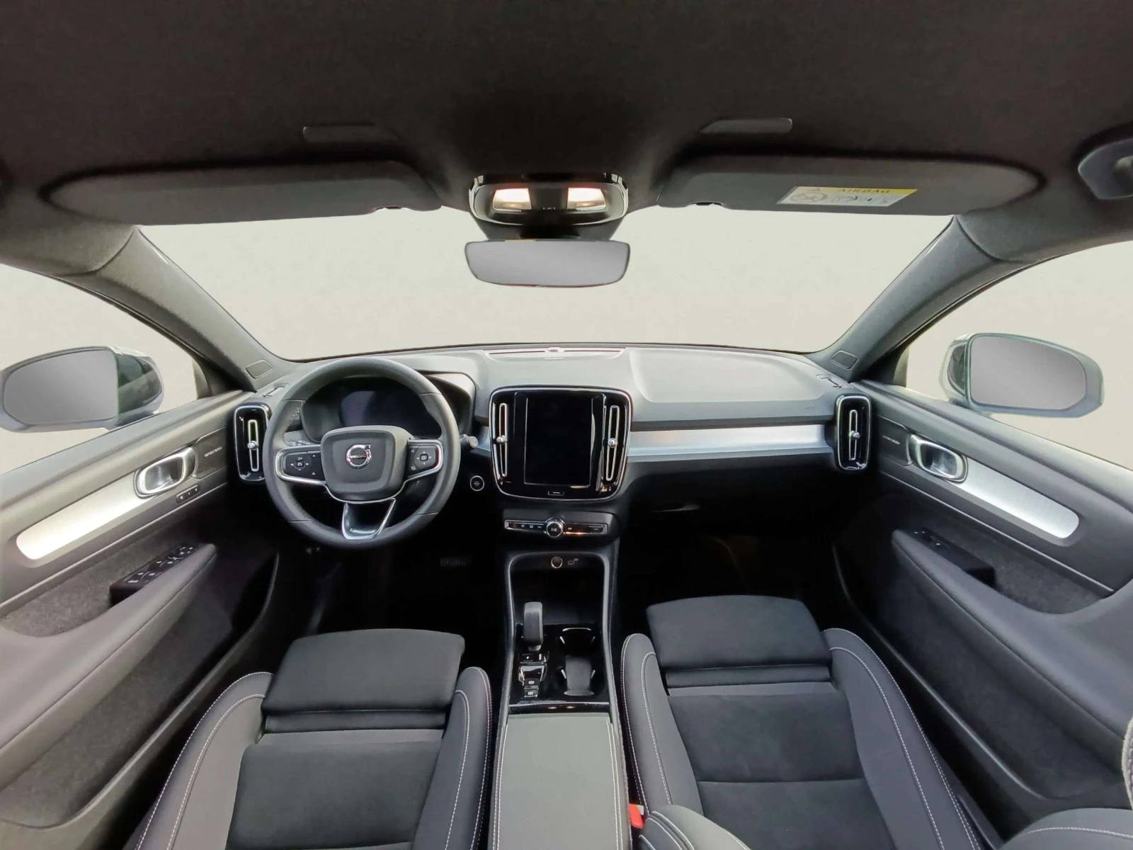 Volvo XC40 2, 0 B4, снимка 11 - Автомобили и джипове - 56301150