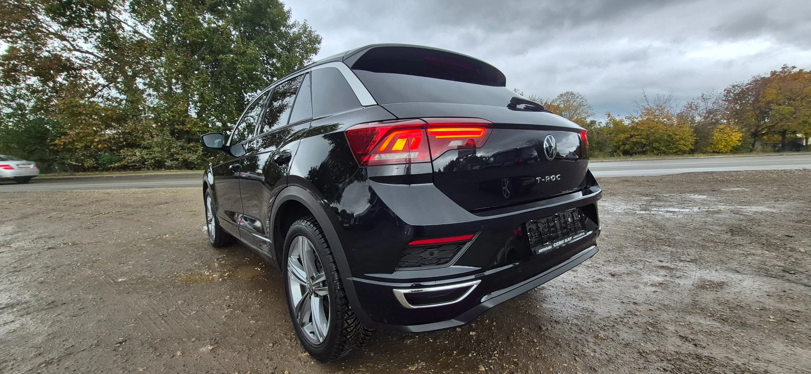 VW T-Roc 1.5 R-LINE, снимка 5 - Автомобили и джипове - 56729546