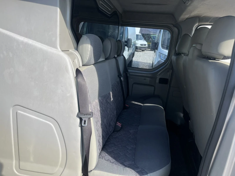 Opel Vivaro 6местен KLIMA, снимка 12 - Бусове и автобуси - 48800286