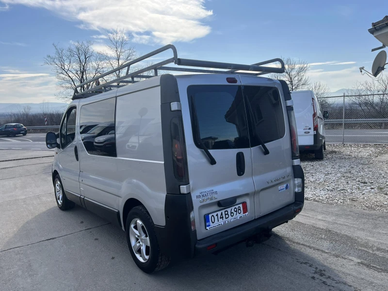 Opel Vivaro 6местен KLIMA, снимка 5 - Бусове и автобуси - 48800286