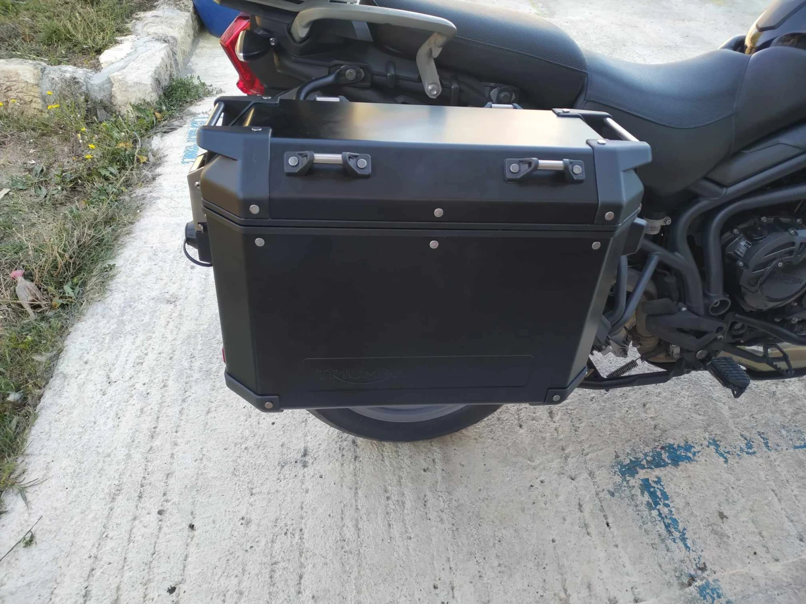 Triumph Tiger Tiger 800, снимка 4 - Мотоциклети и мототехника - 54362100