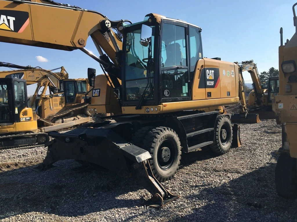 Багер Cat M 320 F | Mobile.bg — изображение 1