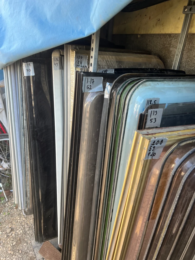 Каравана Adria СТЪКЛА, снимка 6 - Каравани и кемпери - 51958497