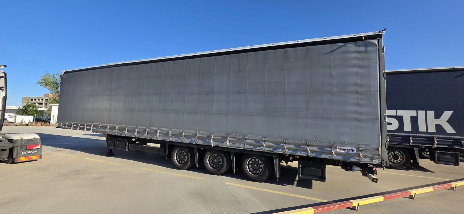 Полуремарке Schmitz SCS 24L VARIOS
