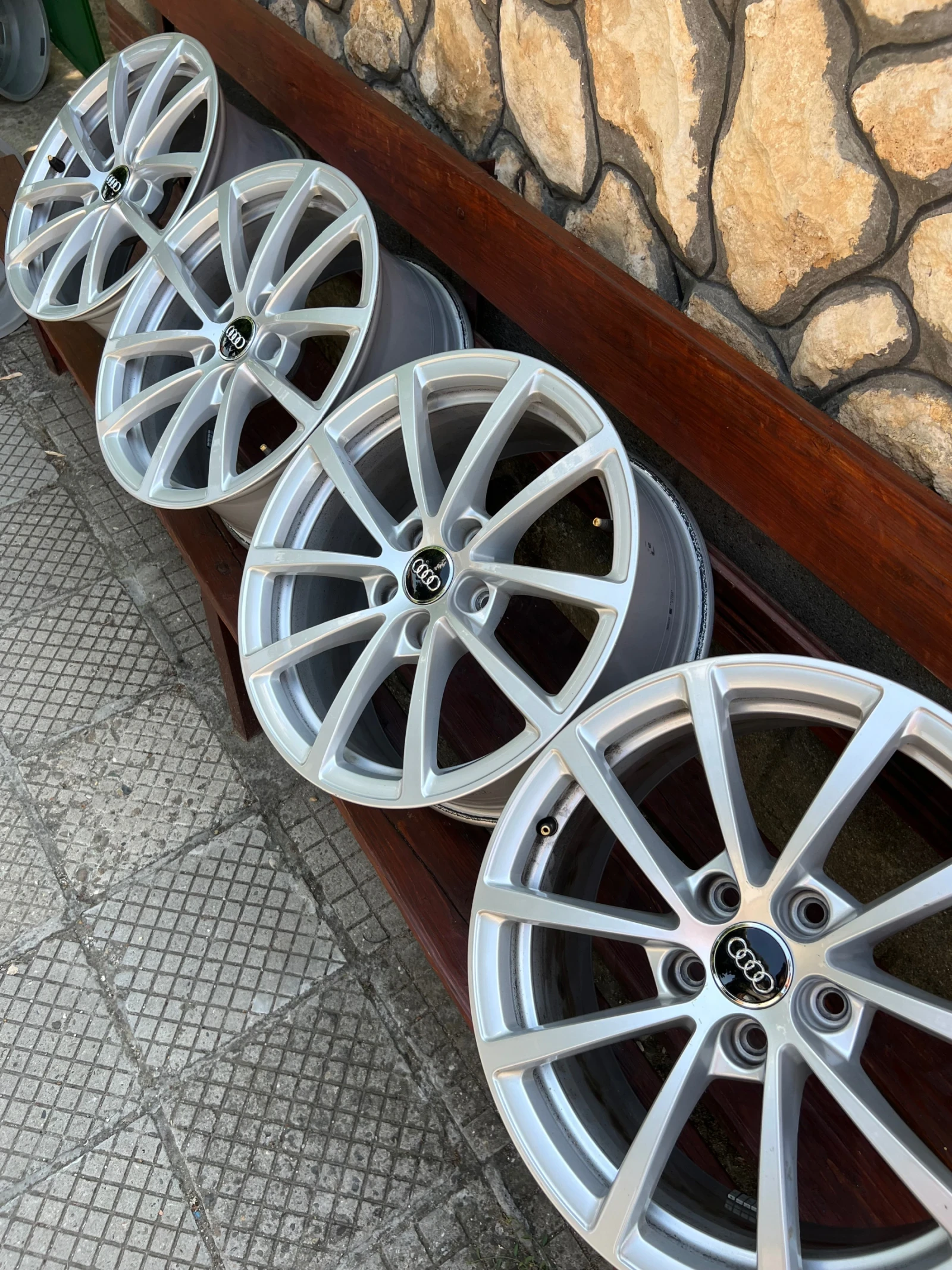 ������ | Mobile.bg � ����������� 5