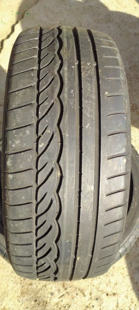 Гуми Летни 215/45R18, снимка 1 - Гуми и джанти - 42993119