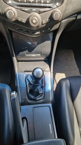 Honda Accord 2.0 VTEC, снимка 16
