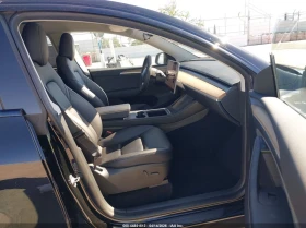 Tesla Model Y Awd/Long Range Dual Motor All-Wheel Drive, снимка 5