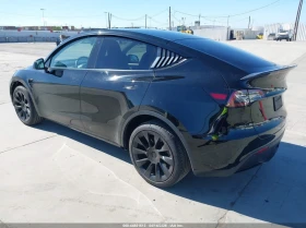 Tesla Model Y Awd/Long Range Dual Motor All-Wheel Drive, снимка 3