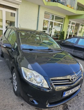 Toyota Auris, снимка 2