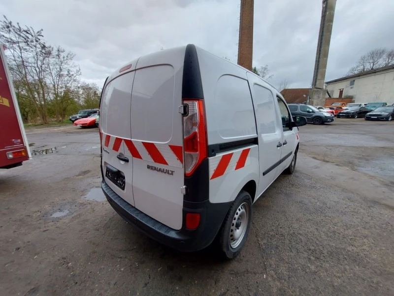 Renault Kangoo 1.5dCI,75кс.,К9К608, Рейлинг, снимка 3 - Автомобили и джипове - 41184367