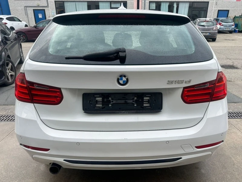 BMW 316 Sport line, снимка 4 - Автомобили и джипове - 47172399