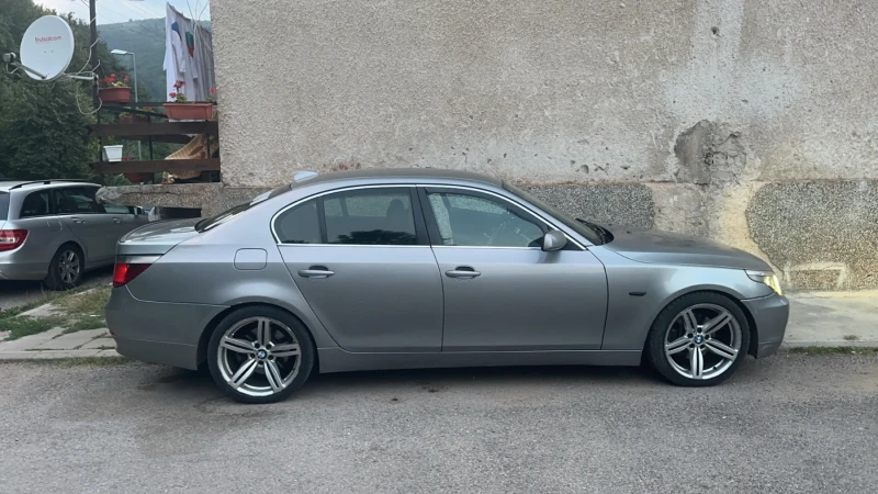 BMW 530, снимка 3 - Автомобили и джипове - 47136906