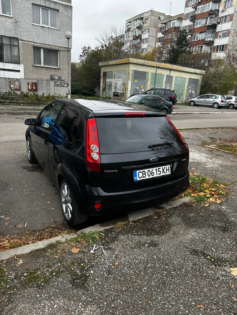 Ford Fiesta TDCi, снимка 4 - Автомобили и джипове - 47988264