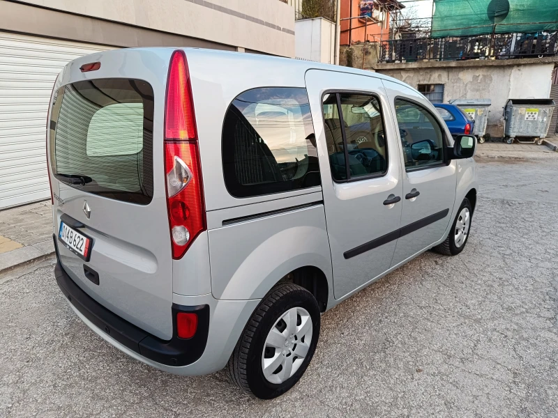 Renault Kangoo 1.5dci 105 6ск., снимка 4 - Автомобили и джипове - 48382517