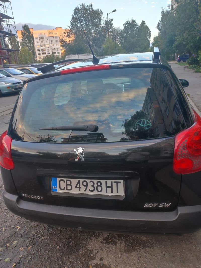 Peugeot 207 1.4 SW, снимка 6 - Автомобили и джипове - 49564436