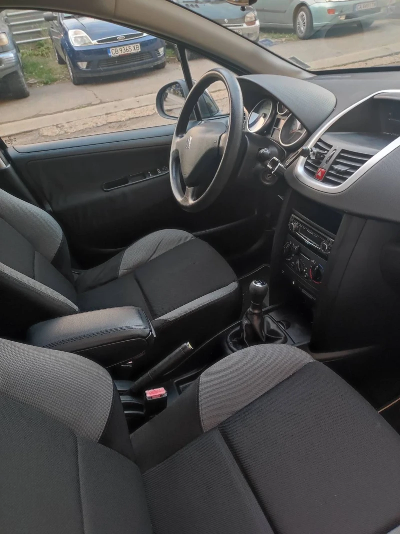 Peugeot 207 1.4 SW, снимка 8 - Автомобили и джипове - 49564436