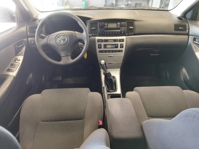 Toyota Corolla 1.4 БЕНЗИН 97кс, снимка 7 - Автомобили и джипове - 49595754