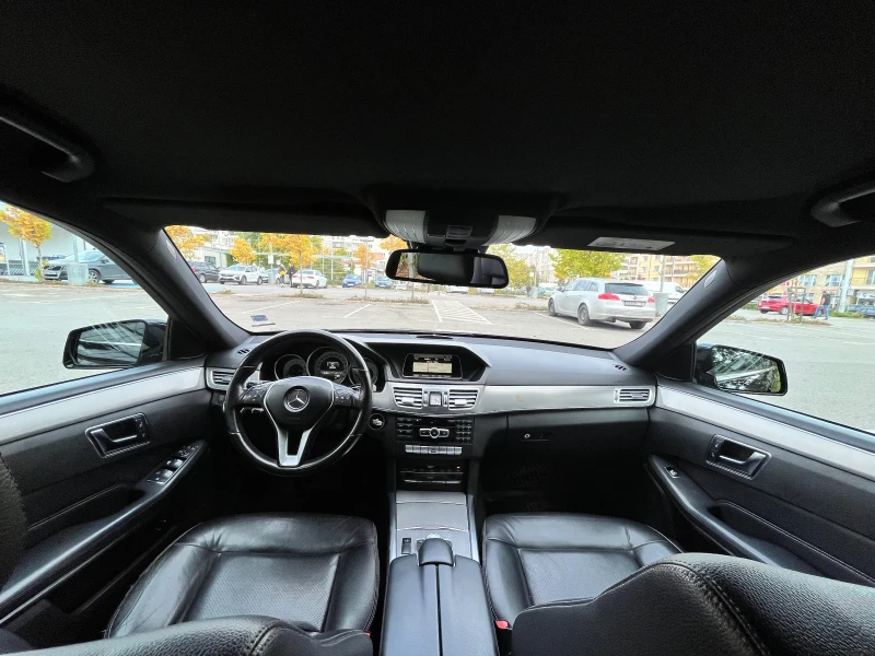 Mercedes-Benz E 200, снимка 4 - Автомобили и джипове - 52796685