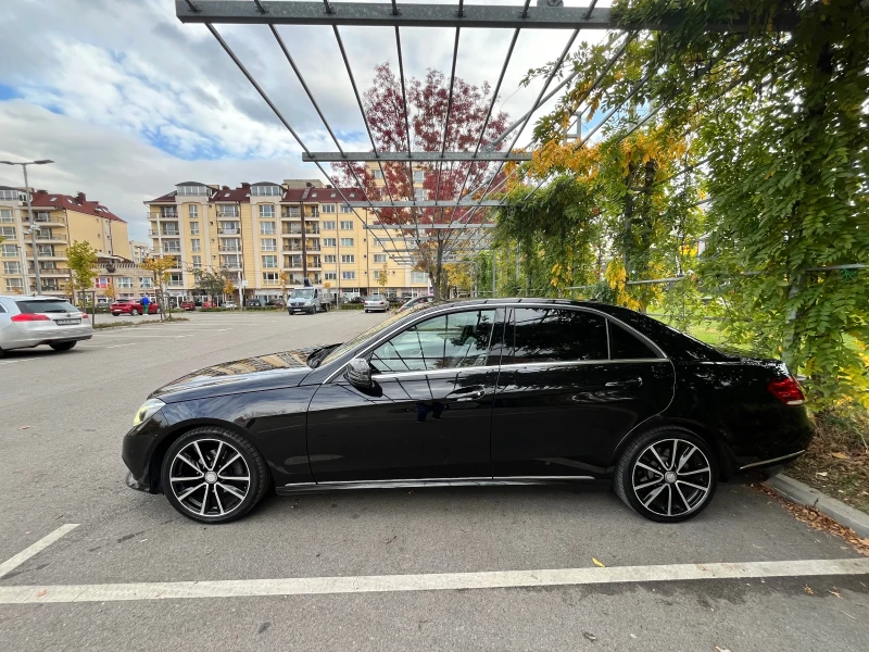 Mercedes-Benz E 200, снимка 3 - Автомобили и джипове - 52796685