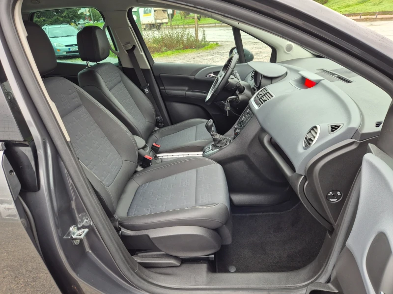 Opel Meriva 1.4Turbo , снимка 9 - Автомобили и джипове - 52669598