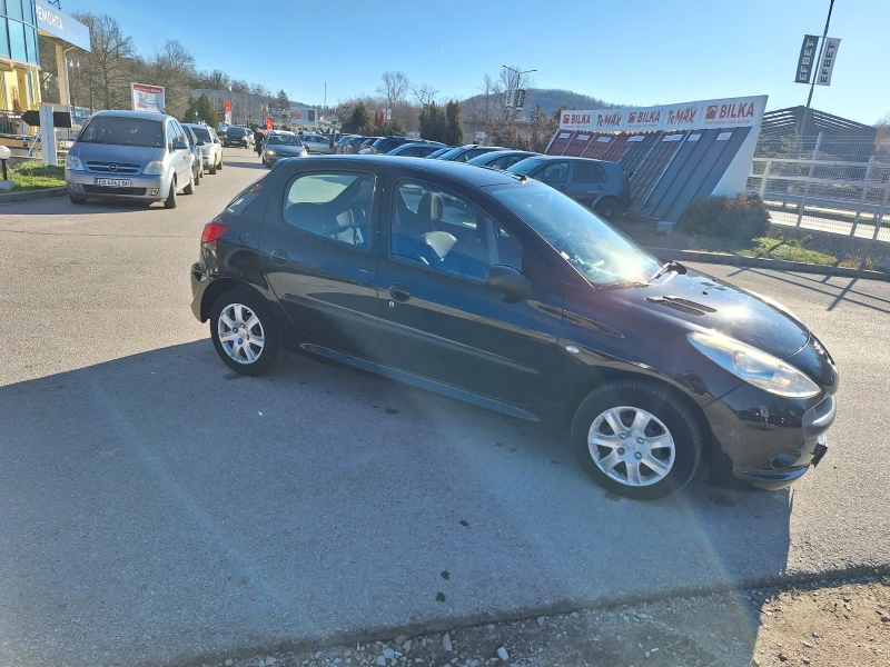 Peugeot 206 1.4i, снимка 10 - Автомобили и джипове - 52933737