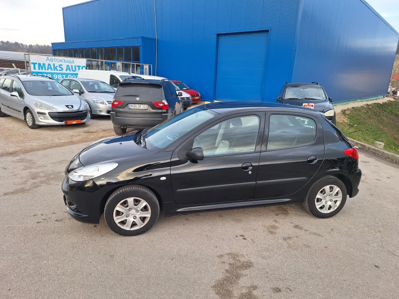 Peugeot 206 1.4i, снимка 12 - Автомобили и джипове - 52933737