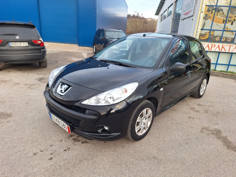 Peugeot 206 1.4i, снимка 2 - Автомобили и джипове - 52933737