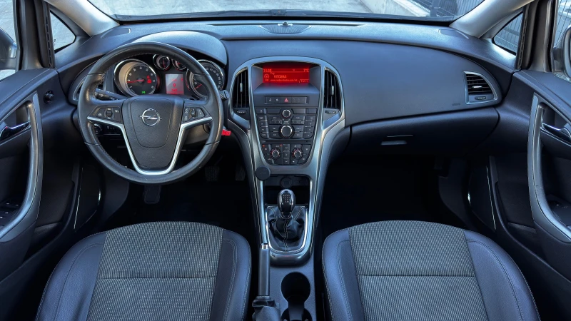 Opel Astra 1.4 Turbo Cosmo 🇮🇹, снимка 10 - Автомобили и джипове - 53047528