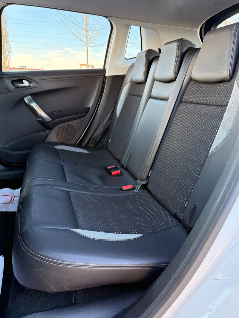 Peugeot 2008 1.6HDI* ALLURE* , снимка 8 - Автомобили и джипове - 53120520