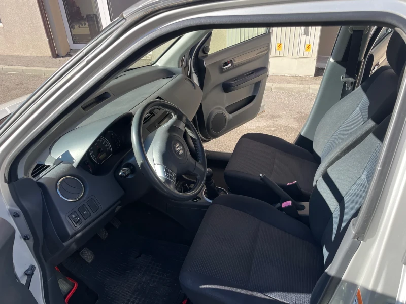 Suzuki Swift 4x4, снимка 7 - Автомобили и джипове - 53258923