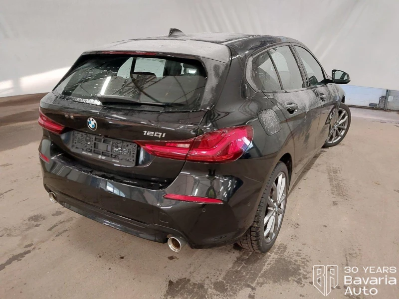 BMW 120 i Steptronic Sport Line, снимка 3 - Автомобили и джипове - 53287876