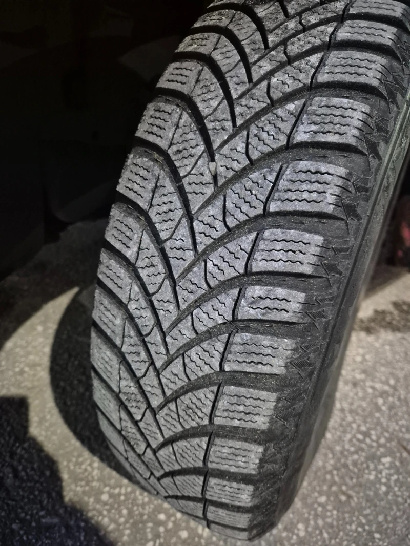 Ford Focus Газ/Бензин, снимка 8 - Автомобили и джипове - 53344051