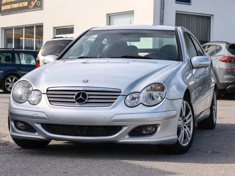 Mercedes-Benz C 220 Sportcoupe FACE, снимка 7 - Автомобили и джипове - 53476571