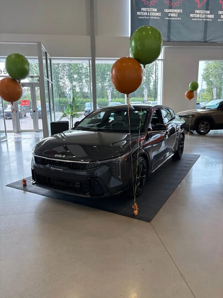 Kia K4 * GT LINE* CARFAX * ОТ ПРЕДСТАВИТЕЛСТВО