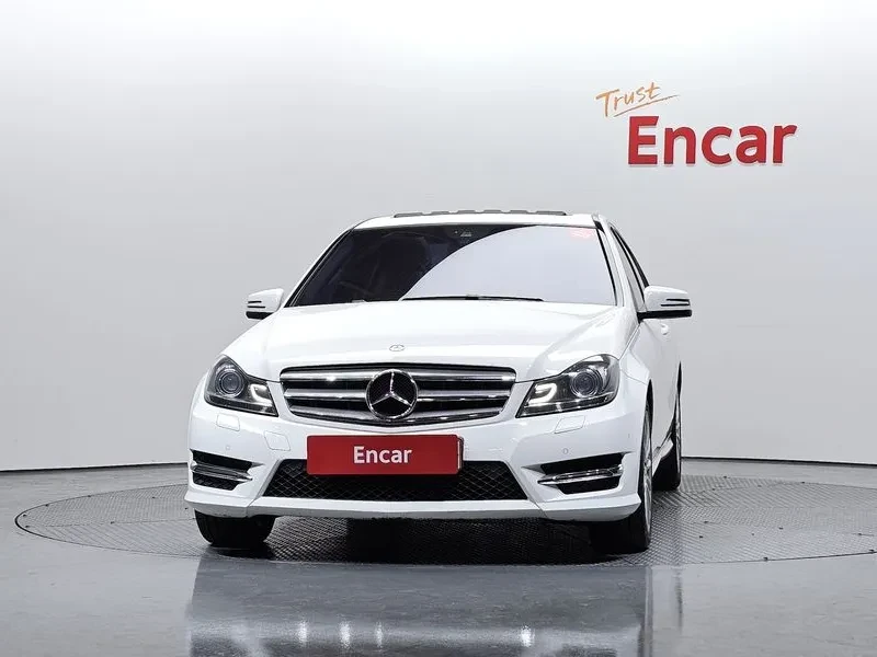 Mercedes-Benz C 220 CDI - изображение 3