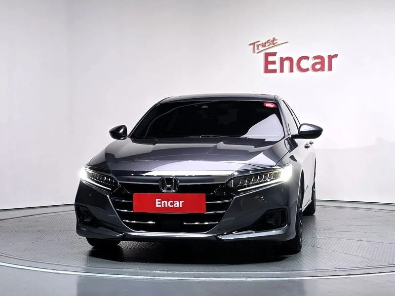Honda Accord 1.5 Automatic, снимка 3 - Автомобили и джипове - 55905877