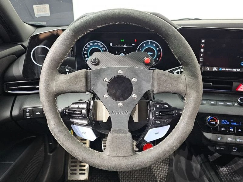 Hyundai Elantra 2.0 N| 150к.с., снимка 13 - Автомобили и джипове - 56130135