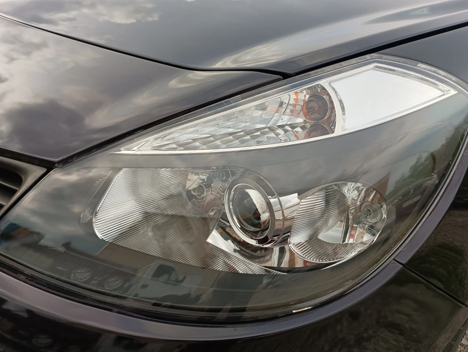 Renault Clio 1.2i 90 000км | Mobile.bg — изображение 16