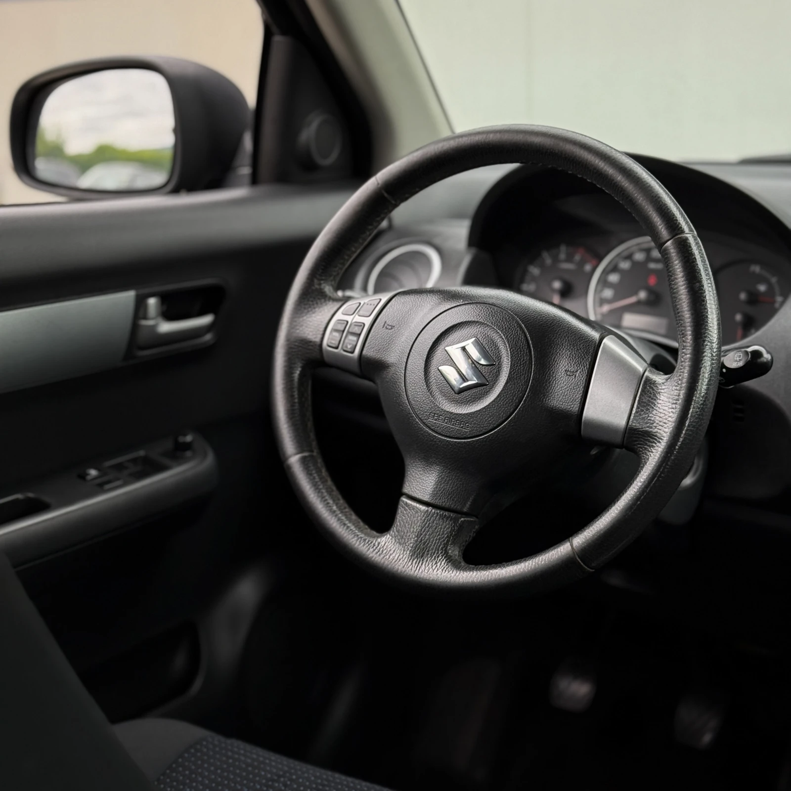 Suzuki Swift LPG 1.3i - изображение 10