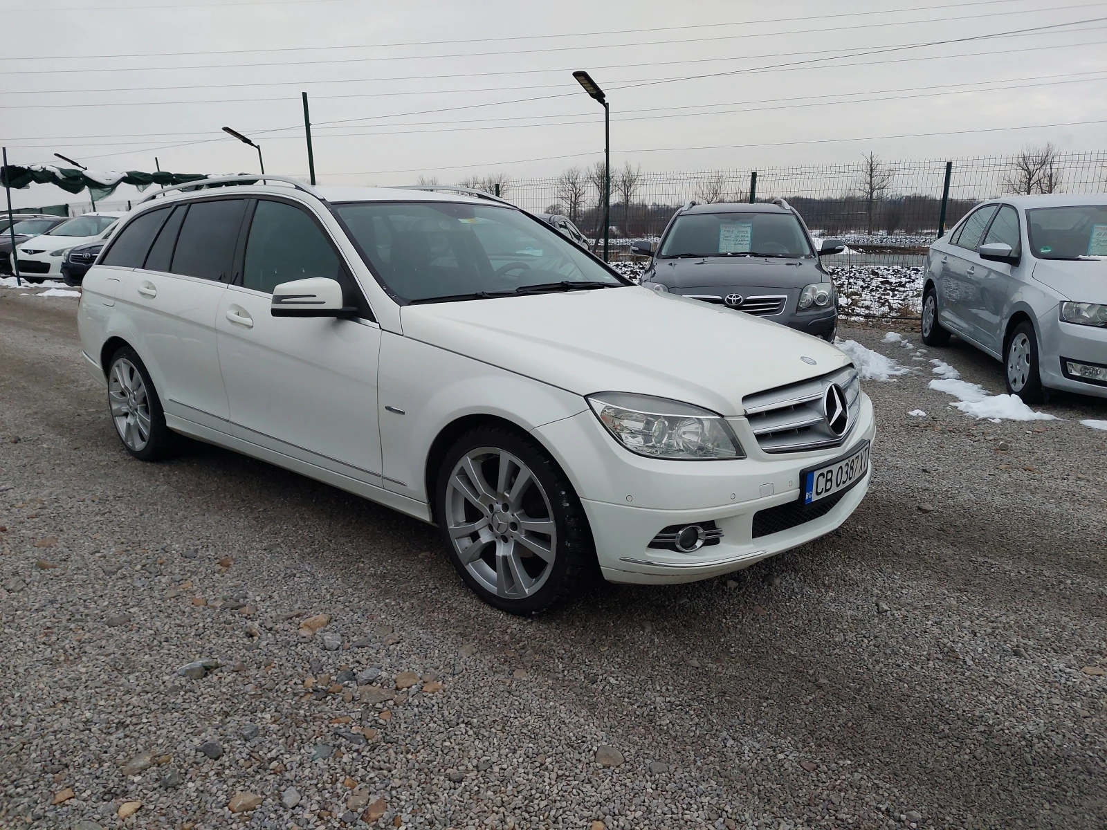 Mercedes-Benz C 180 BlueEfficiency Avantgarde ГАЗ - [1] 