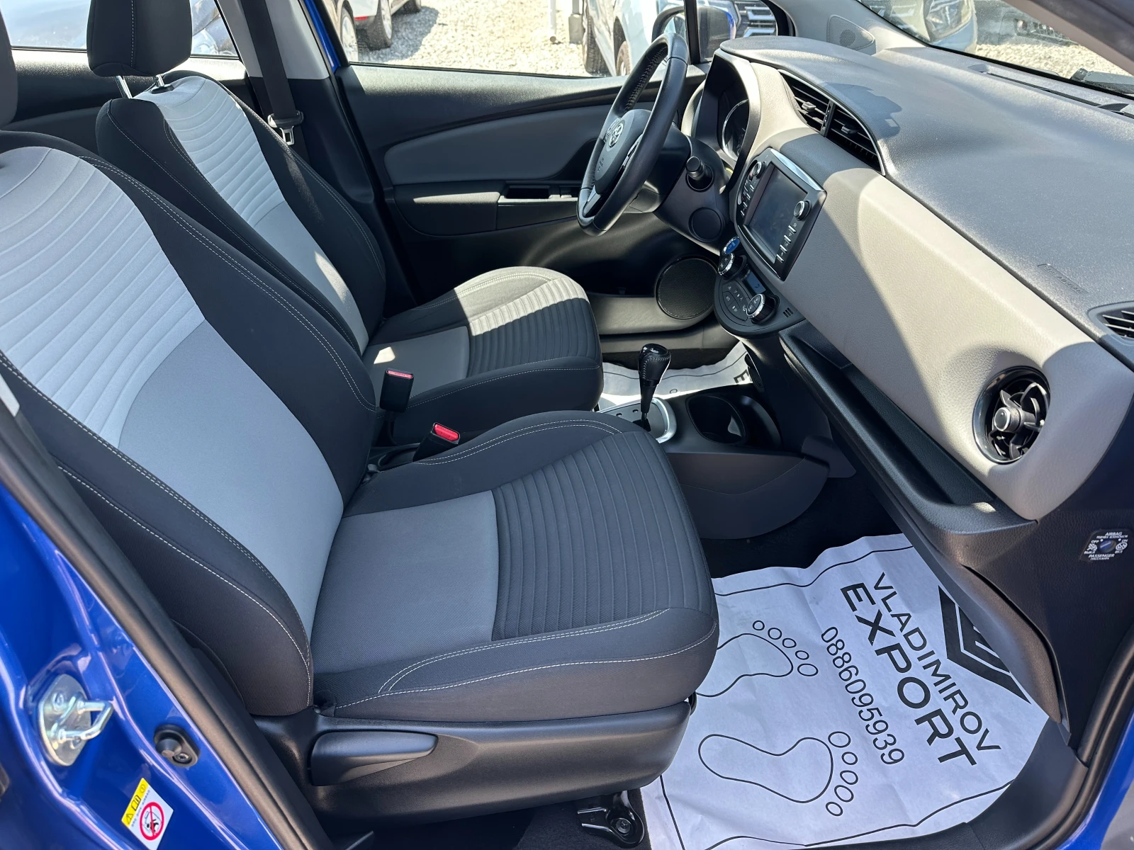 Toyota Yaris 1.5 Hybrid E6B FACE - изображение 8