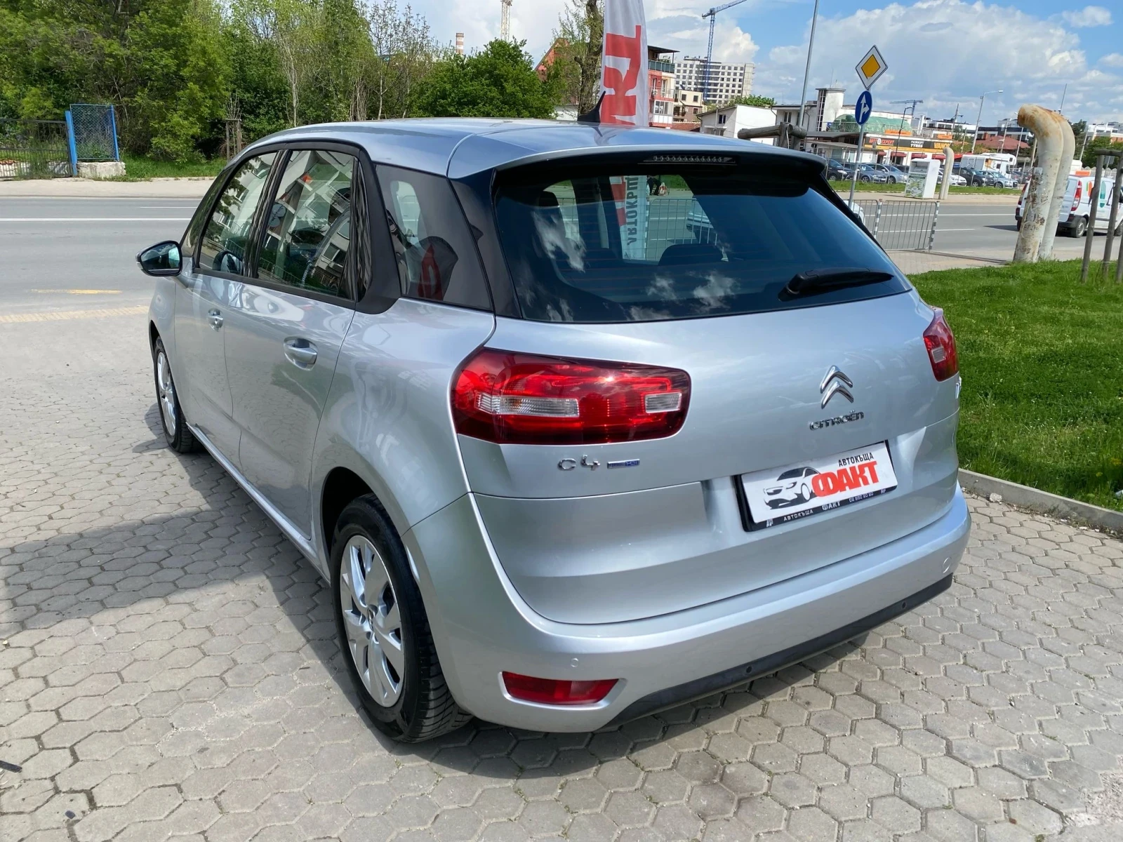 Citroen C4 Picasso 1.6HDi/EURO.6B/NAVI - изображение 6