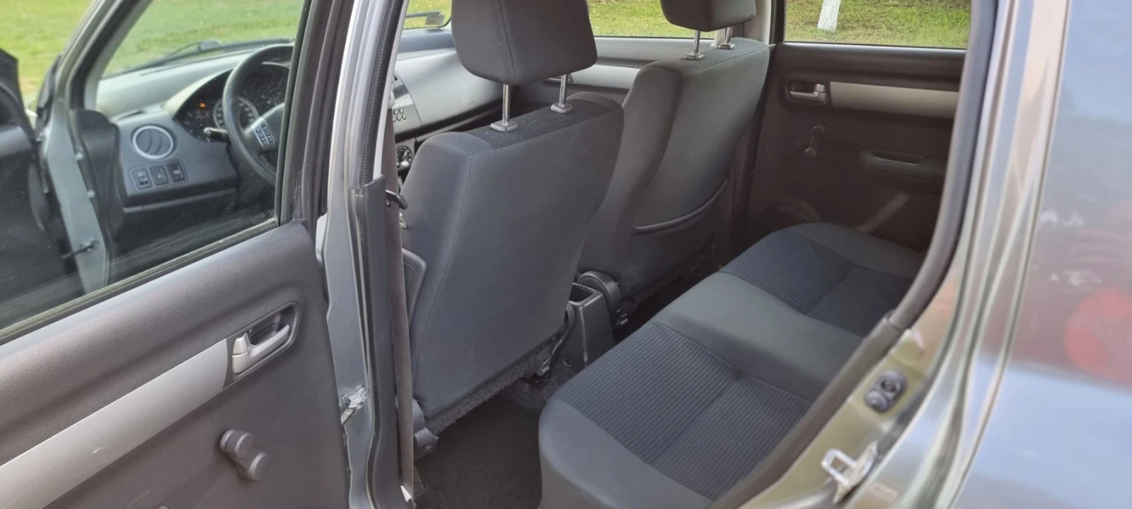 Suzuki Swift 1.3 m-jet Key less - изображение 9