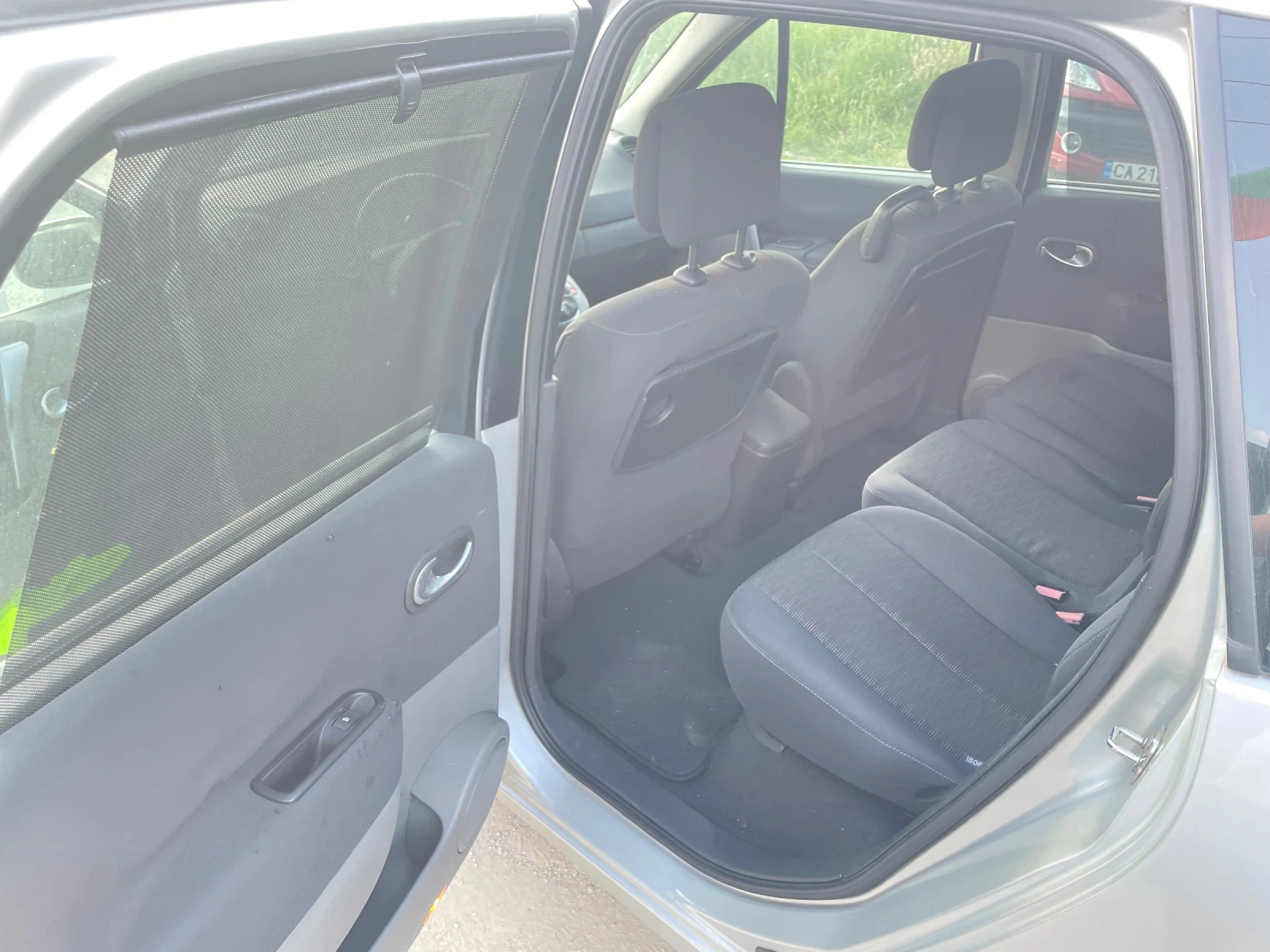 Renault Scenic 1.5 DCI с keyless - изображение 10