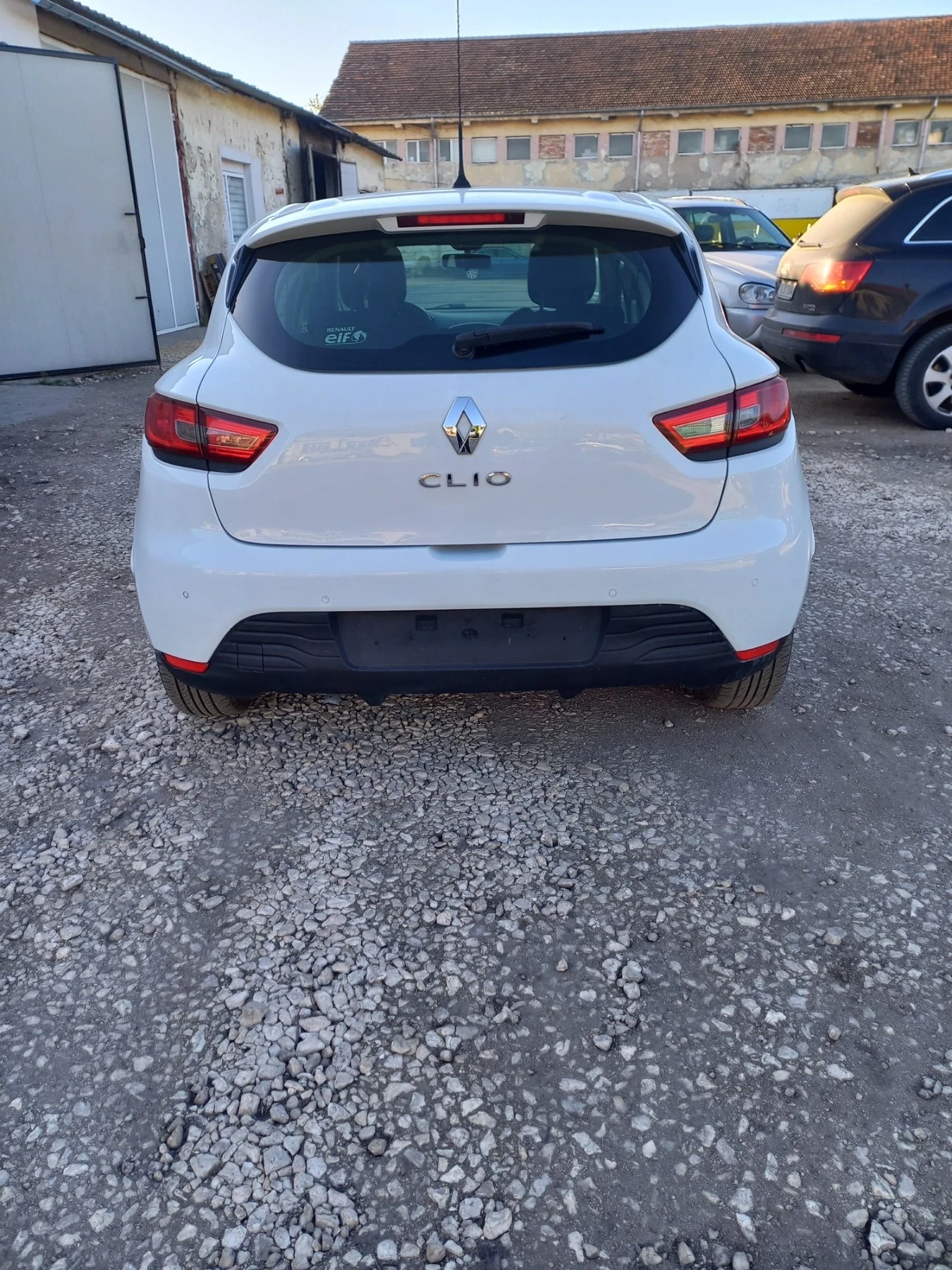 Renault Clio   | Mobile.bg   11