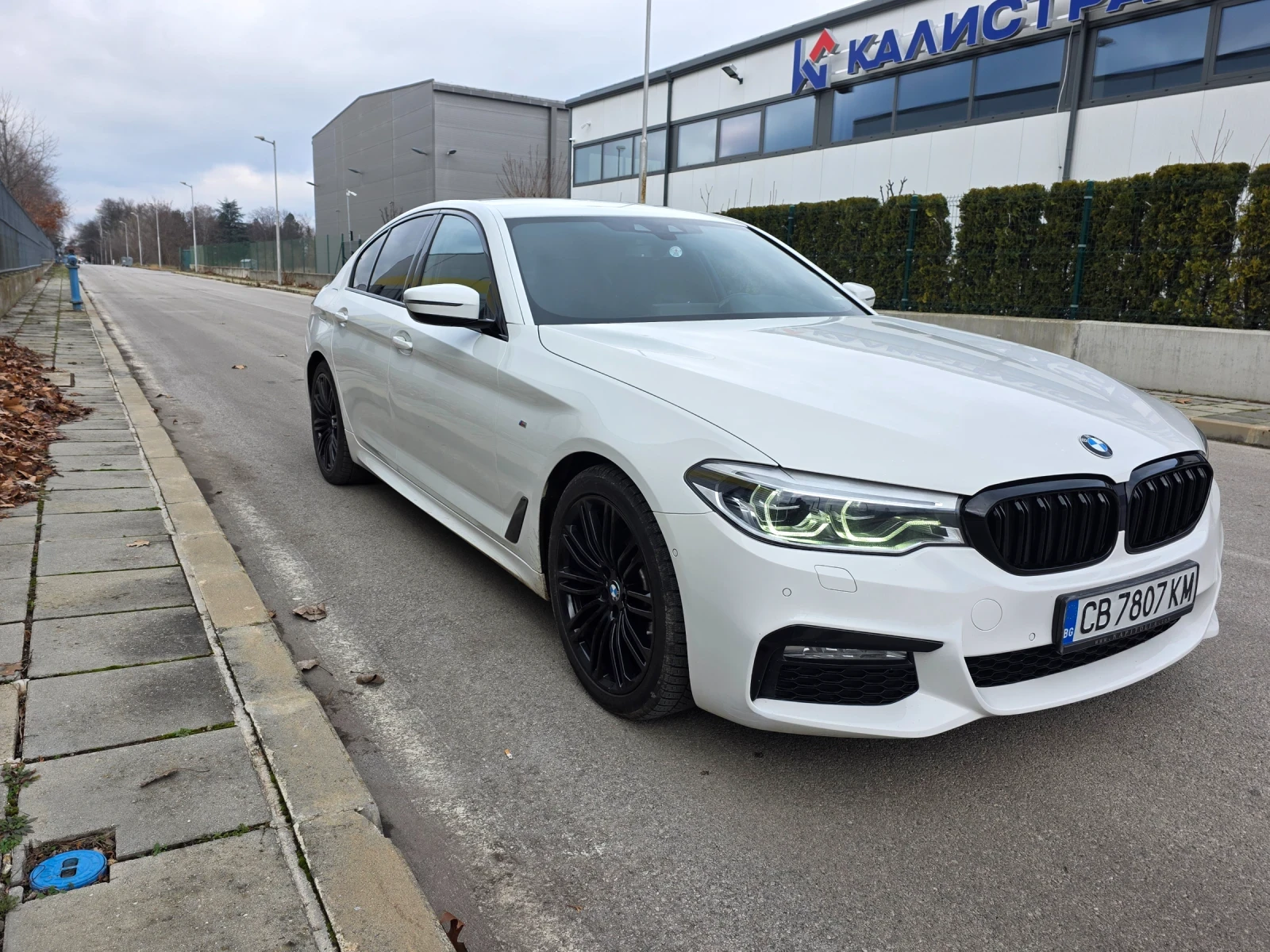 BMW 520 1 собственик, Топ цена, снимка 3 - Автомобили и джипове - 54888282