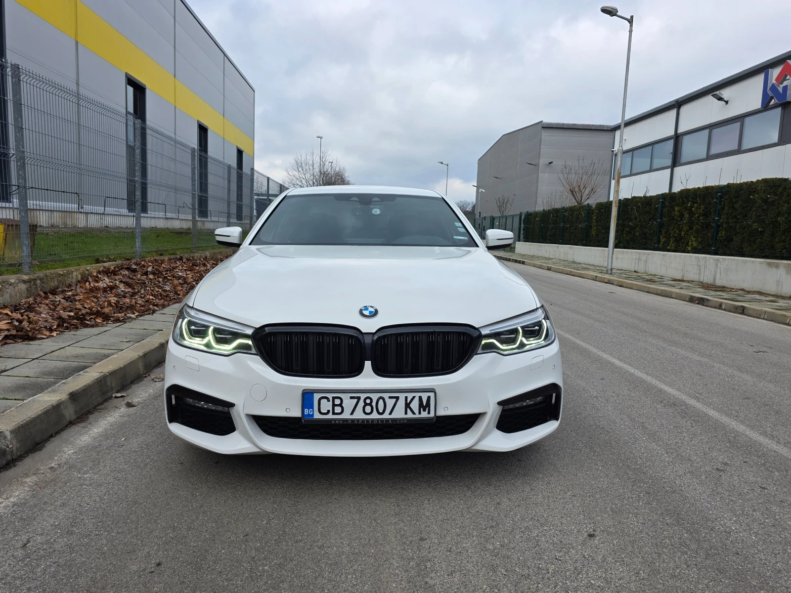 BMW 520 1 собственик, Топ цена, снимка 2 - Автомобили и джипове - 54888282