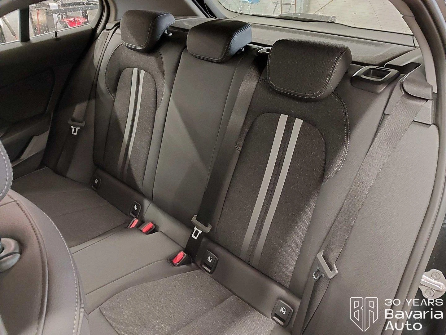 BMW 120 i Steptronic Sport Line - изображение 8