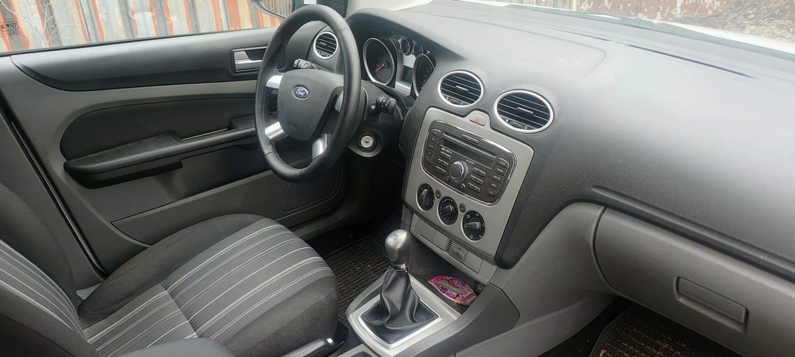 Ford Focus 1.6TDCI, снимка 4 - Автомобили и джипове - 53895533